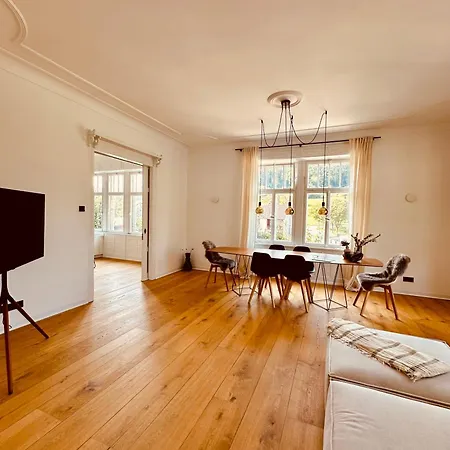 Luxurioese Altbau In Denkmal-villa Appartamento *