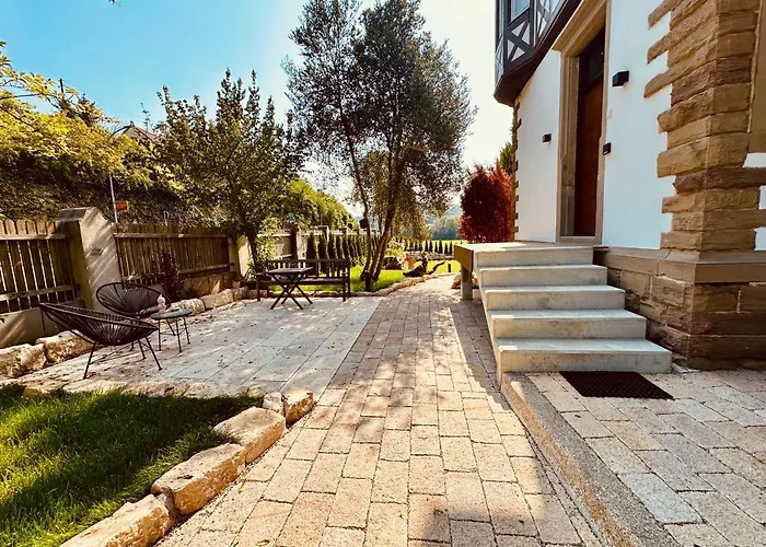 Luxurioese Altbau In Denkmal-villa * Aidlingen